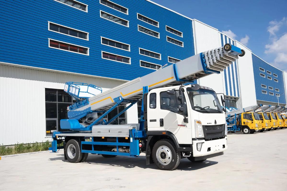 河西区街道出租云梯车高空作业车 建筑垃圾搬运